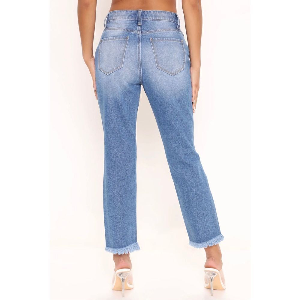 Fashion Nova First Time Ripped Straight Leg Jeans Medium Wash Blue Size 7 - Picture 4 of 5